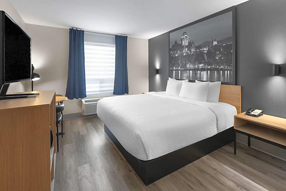 Super 8 by Wyndham Quebec City