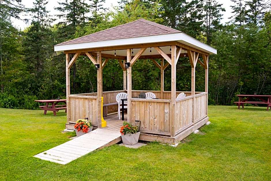 Super 8 by Wyndham Amherst NS