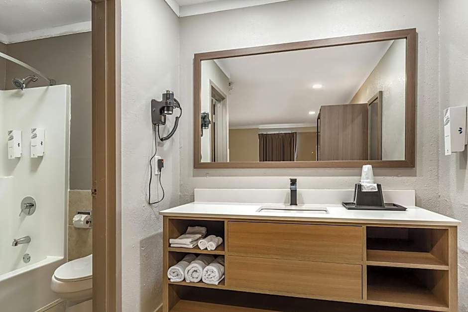 Red Roof Inn Raleigh Northeast - Downtown