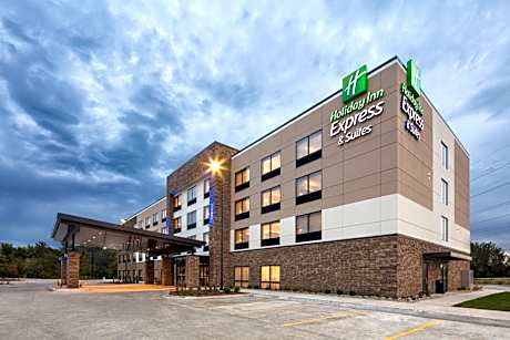 Holiday Inn Express & Suites East Peoria - Riverfront By IHG
