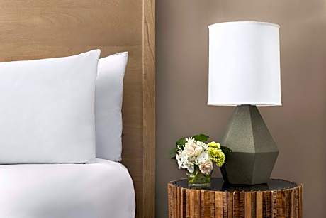 Queen Room with Two Queen Beds and Courtyard View