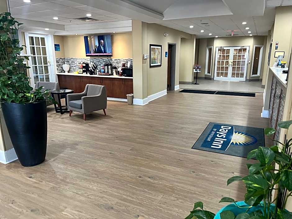 Days Inn by Wyndham Cedartown