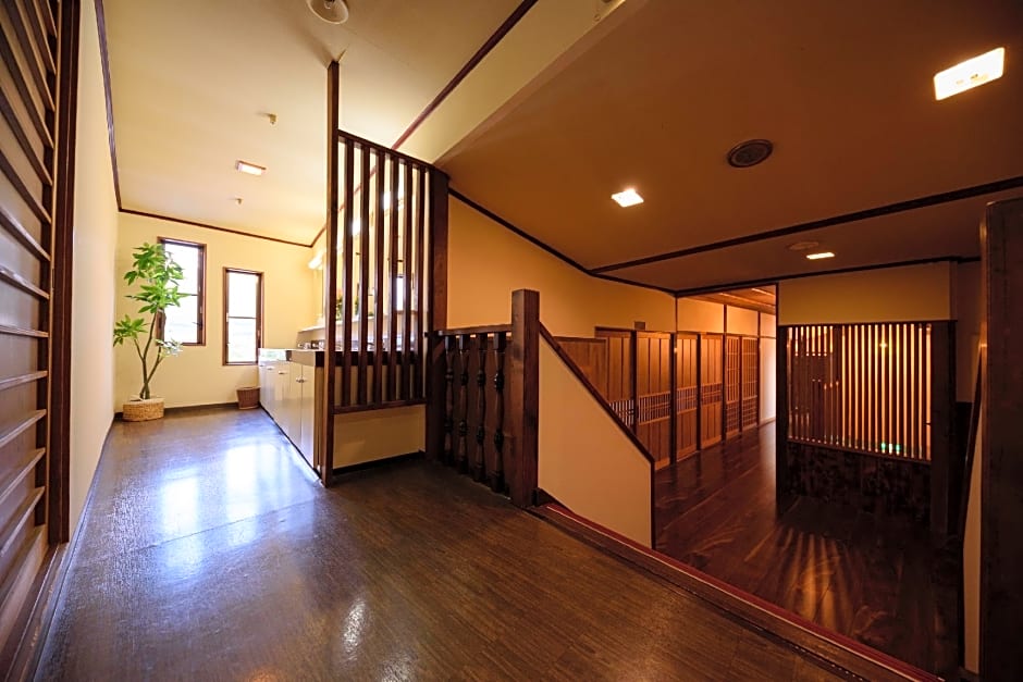 Yufuin Ryokan Okaeri