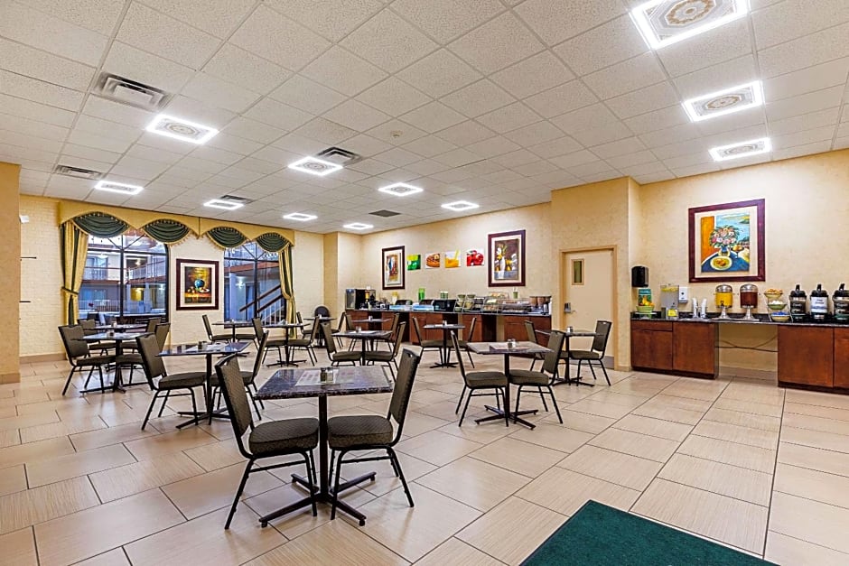 Quality Inn & Suites Coldwater near I-69