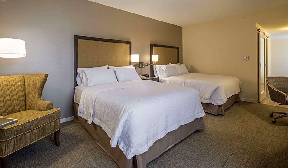 Hampton Inn By Hilton Waterville