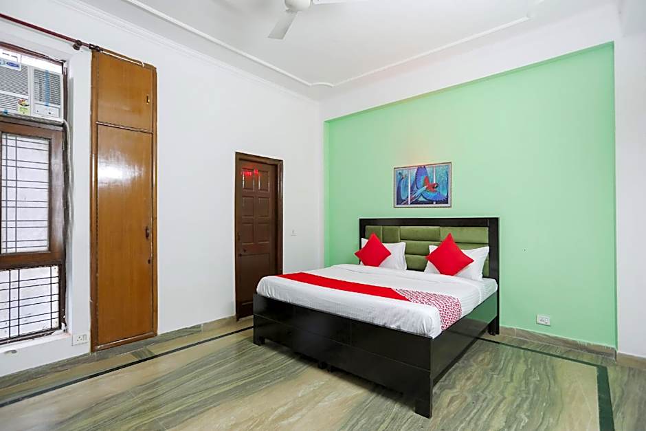 Paradise Pearl Hotel by OYO Rooms – Noida, DC