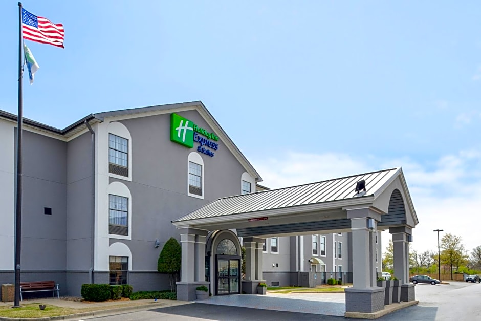 Holiday Inn Express Hotel & Suites North Little Rock, an IHG Hotel