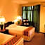 Hotel Centrepoint (Self Check In After 5PM)