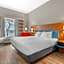 Country Inn & Suites by Radisson, West Bend, WI