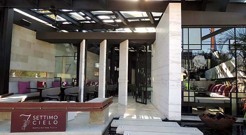 The Layar – Designer Villas and Spa, CHSE Certified