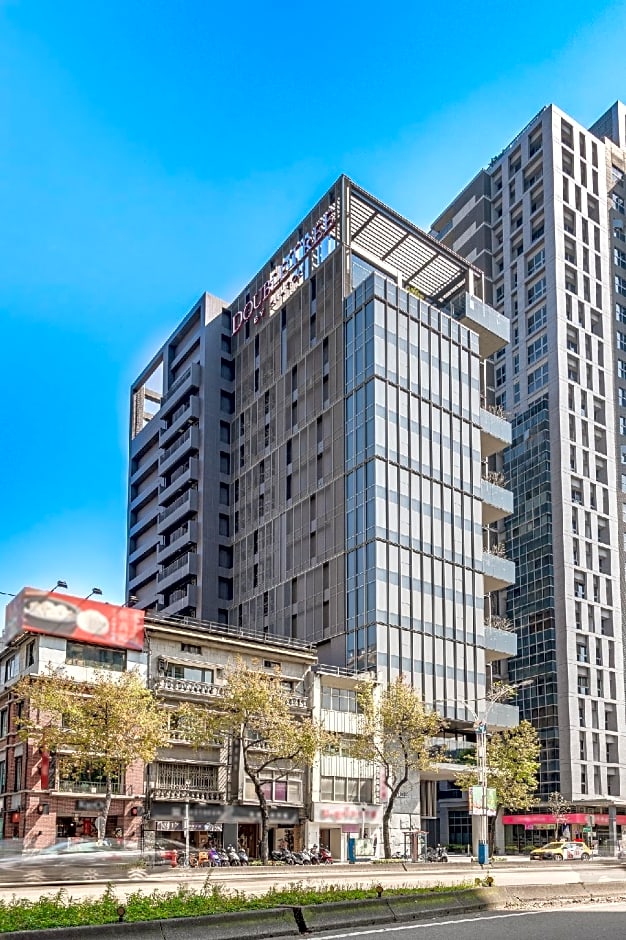 DoubleTree By Hilton Taipei Zhongshan
