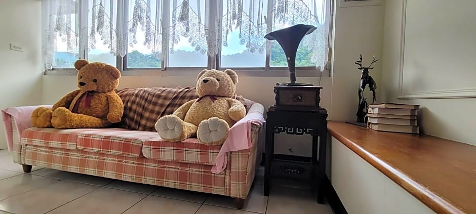 Taiwan Reishi Expert Bed and Breakfast