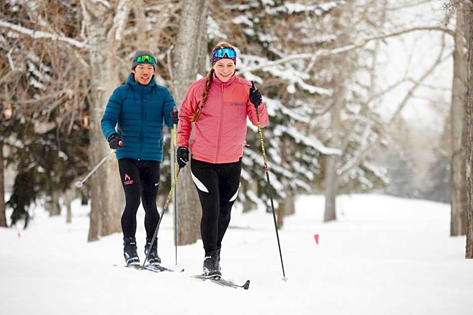 Holiday Inn Express and Suites Calgary University By IHG