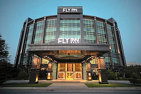 FLY INN BAKU
