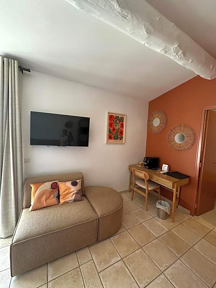 Mas des Romarins, The Originals Relais