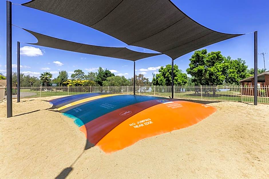 Lakeside Country Club