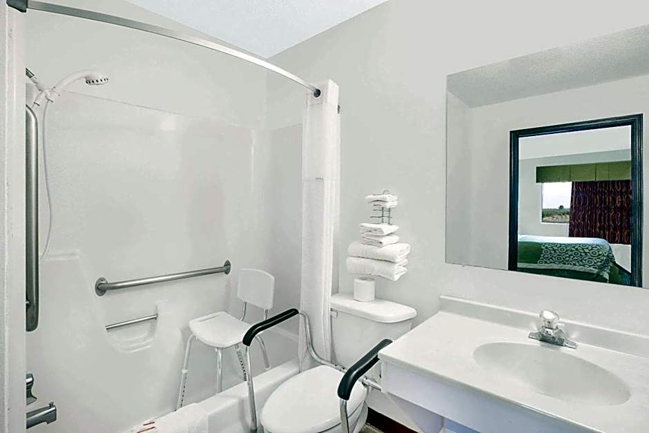 Days Inn by Wyndham York