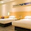City Comfort Inn Zhuhai Fisher Girl Qinglv Road Seaside Swimming Field