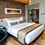 Best Western Plus Maple Leaf
