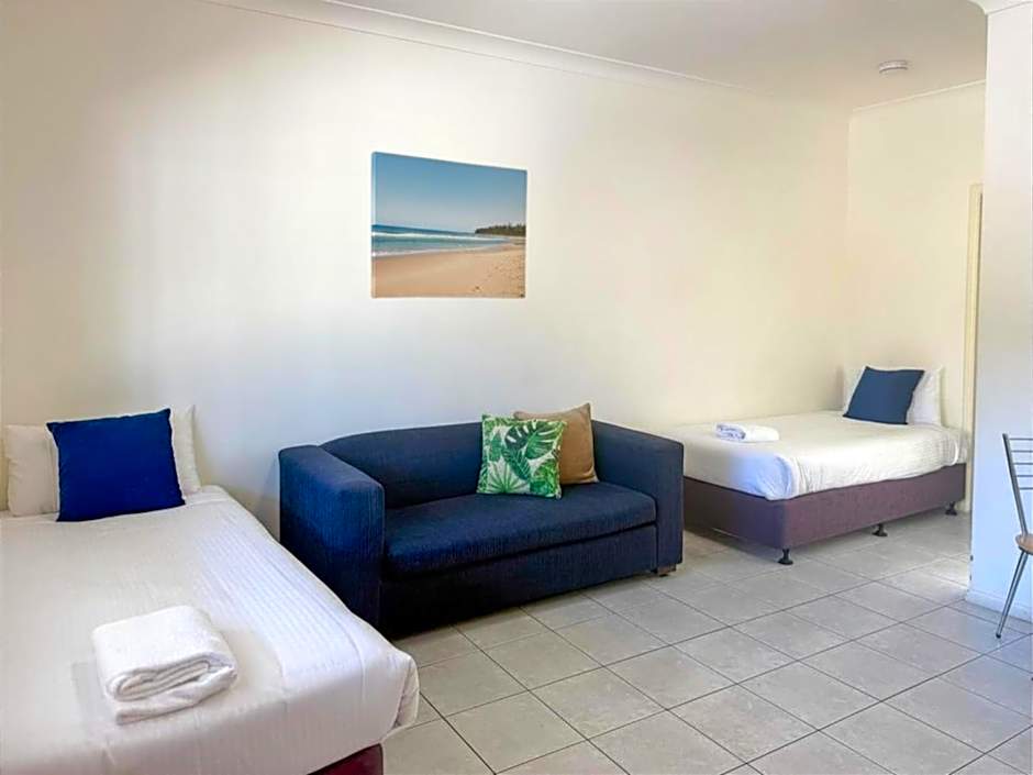 Yamba Motor Inn