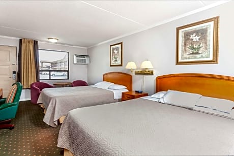 2 Queen Beds Suite Non-Smoking