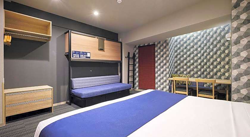 MONday Apart Hamamatsucho Daimon