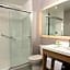 Hyatt Place Pena Station/Denver Airport