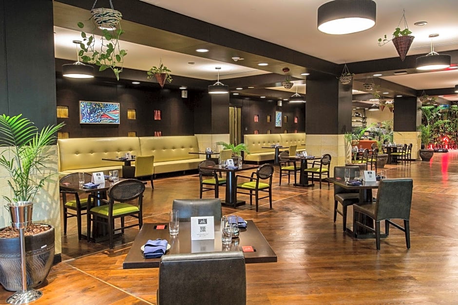 Crowne Plaza Riyadh RDC Hotel & Convention By IHG