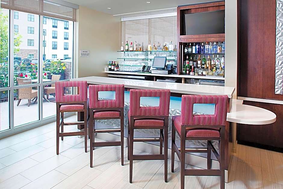 SpringHill Suites by Marriott Carle Place Garden City