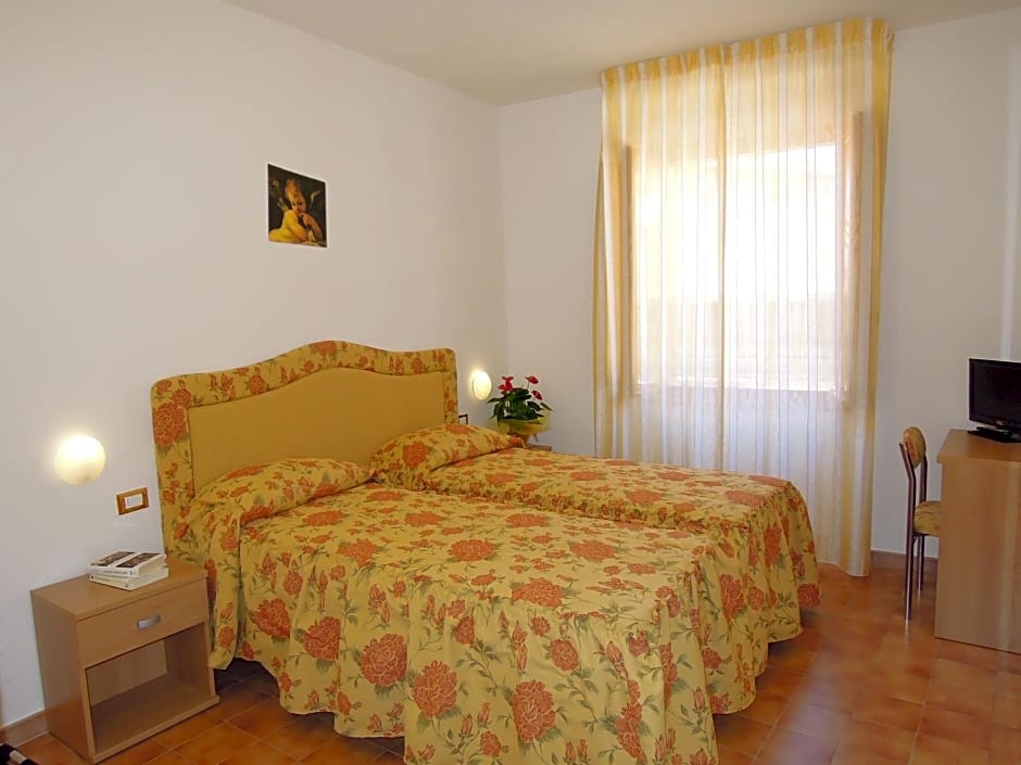 Hotel Ambrogini