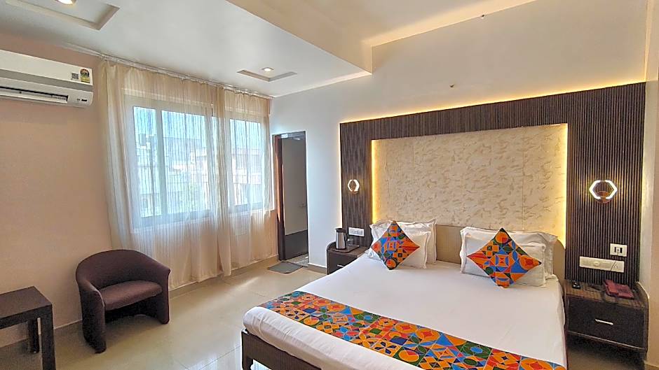 Hotel Omni Plaza