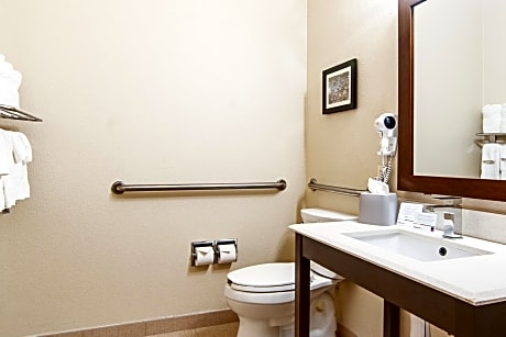 King Suite - Disability Access/Non-Smoking