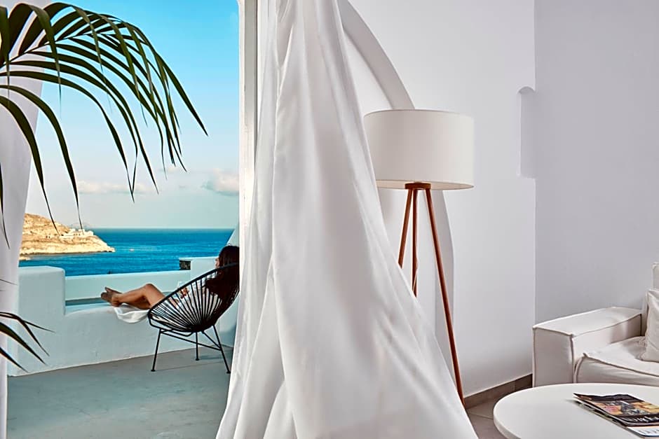 Pietra e Mare - Mykonos Moments by Mr and Mrs White
