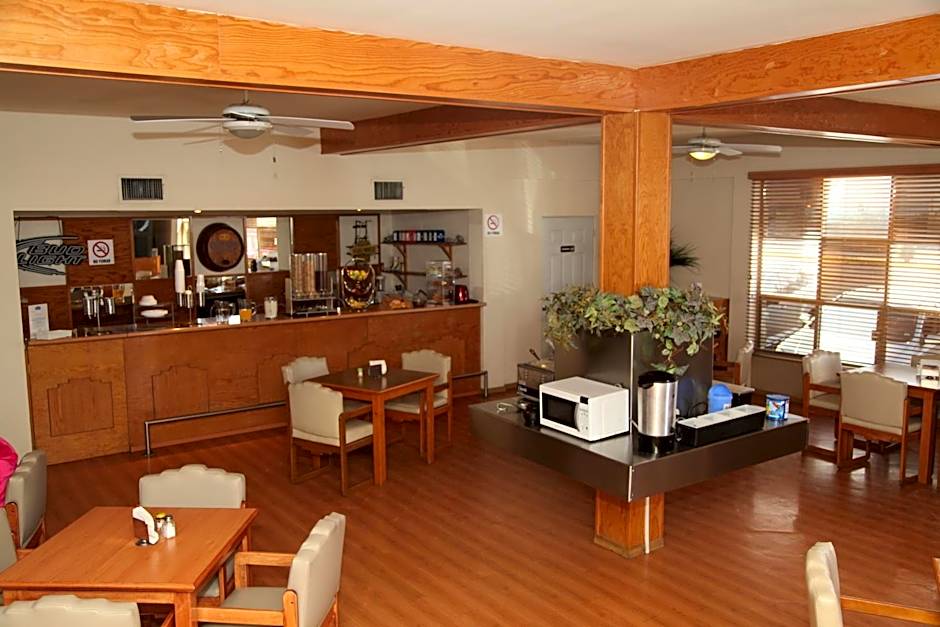 American Inn Hotel & Suites Parral