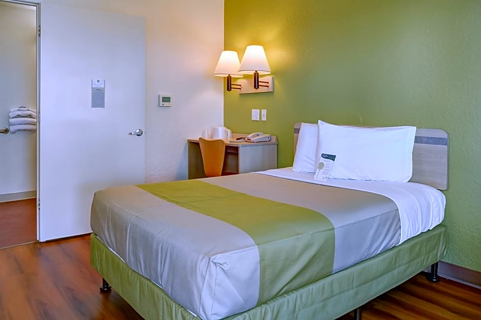 Motel 6-Eugene, OR - South Springfield