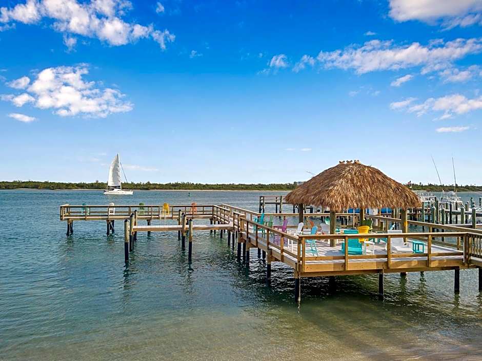 Hutchinson Island Hotel and Suites