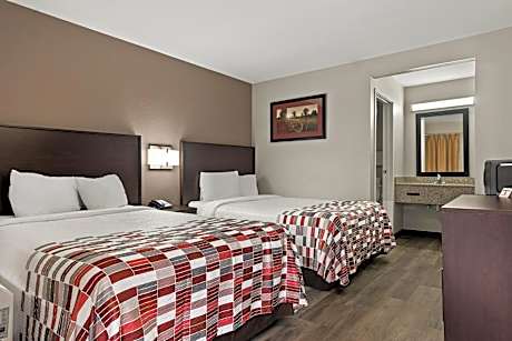 Suite with Two Double Beds Non-Smoking