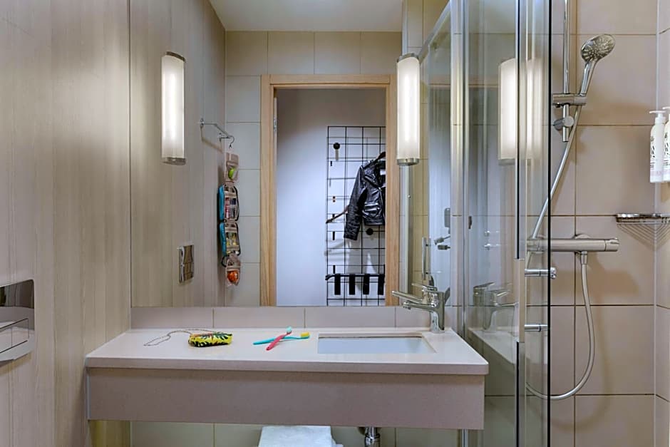 Moxy by Marriott Milan Malpensa Airport