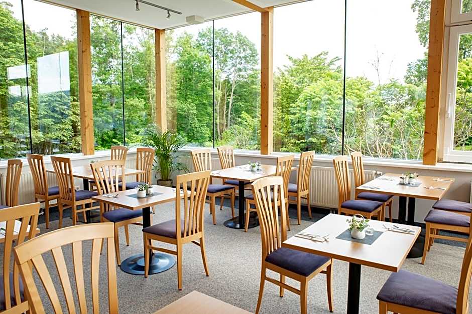 JUFA Hotel Garni Stubenberg am See