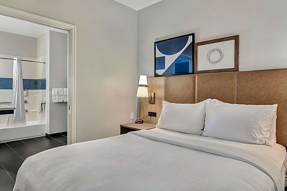 Staybridge Suites Tyler University Area By IHG