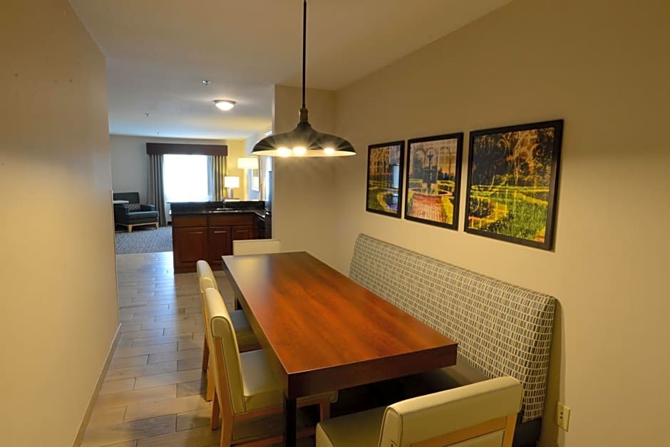 Holiday Inn Hotel & Suites Minneapolis-Lakeville By IHG