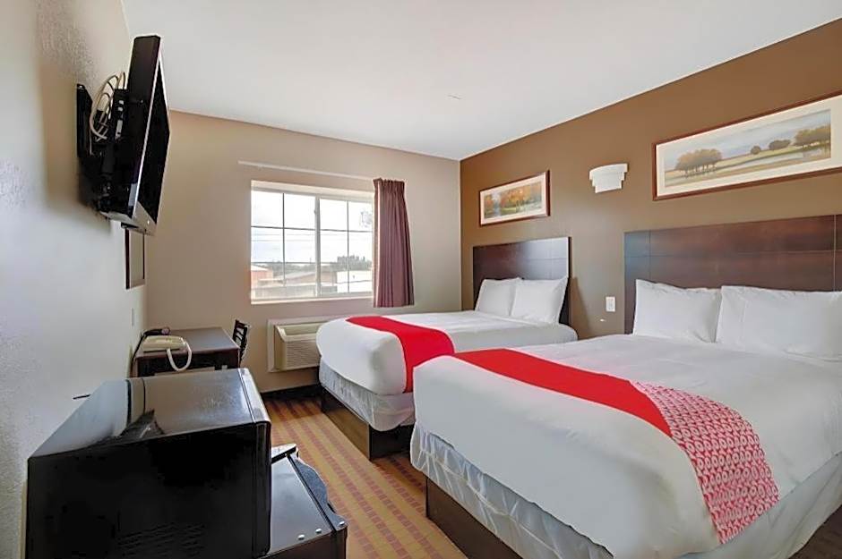 Hotel O Dilley Main St TX