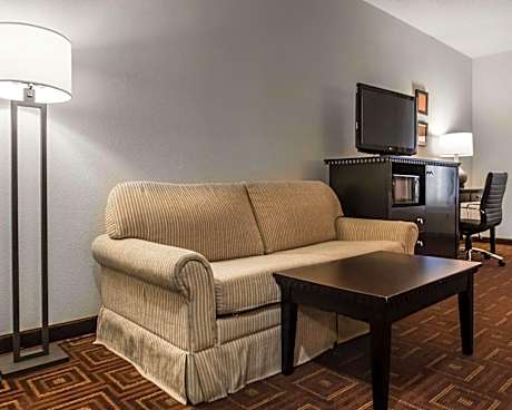 2 Queen beds, No Smoking