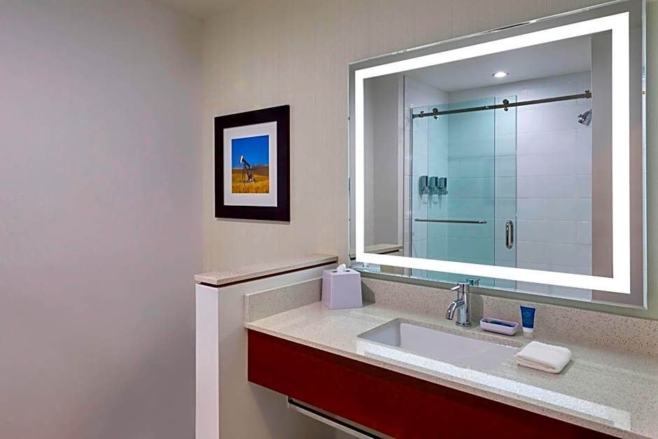 Four Points by Sheraton Grande Prairie