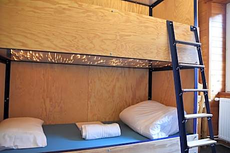 Quadruple Room with Private Bathroom