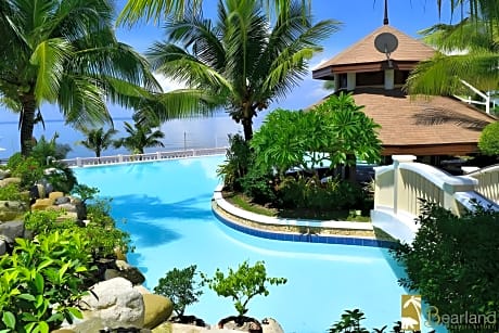 Bearland Paradise Resort