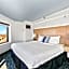 Mulberry, a Wyndham Hotel