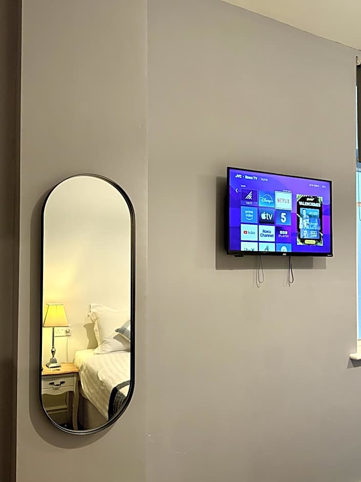 The Crescent Guest House