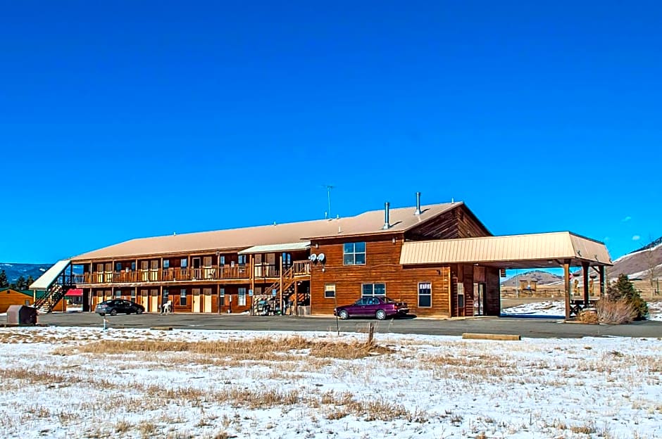 Econo Lodge Eagle Nest