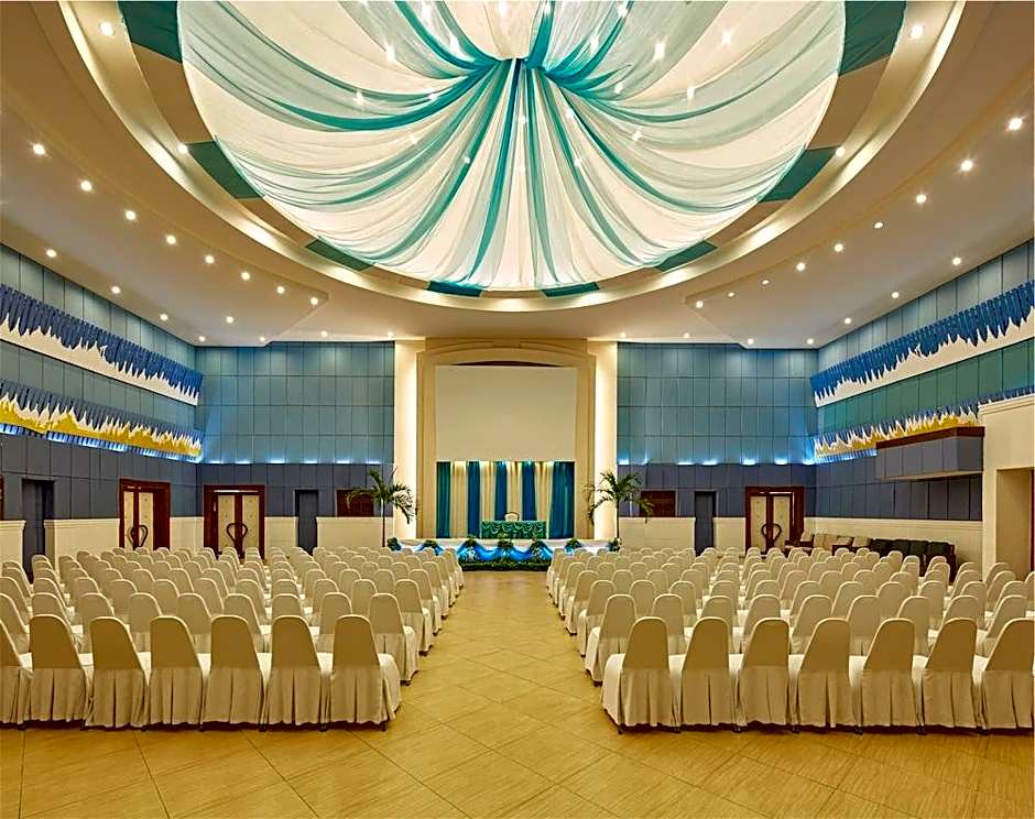 Eastern Grand Palace Hotel